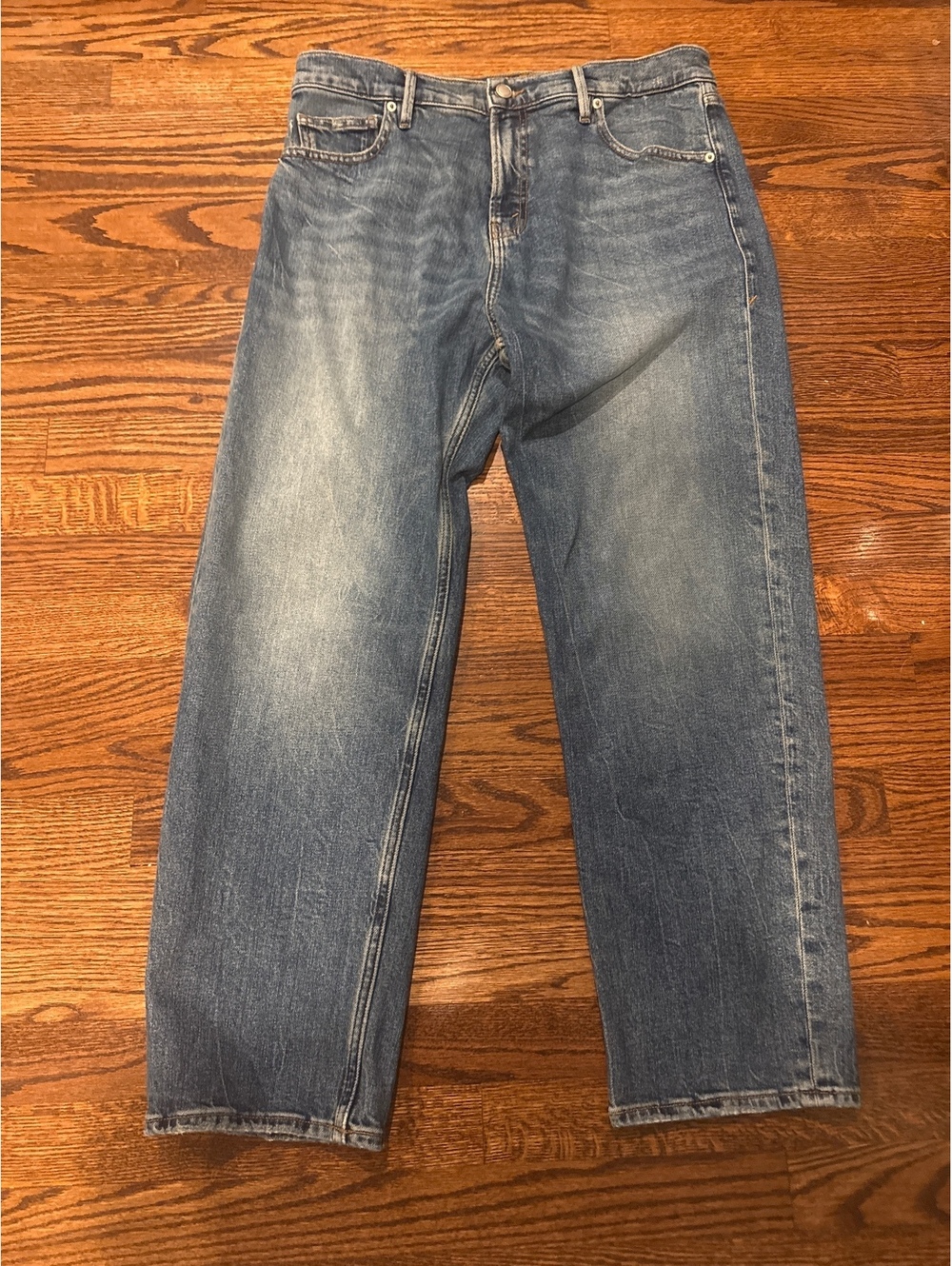 Good American Mid-Rise Relaxed Straight Jeans
